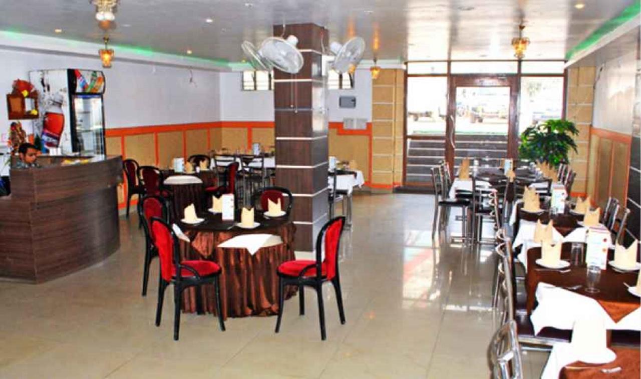 Hotel Kdm Palace Begusarai 外观 照片