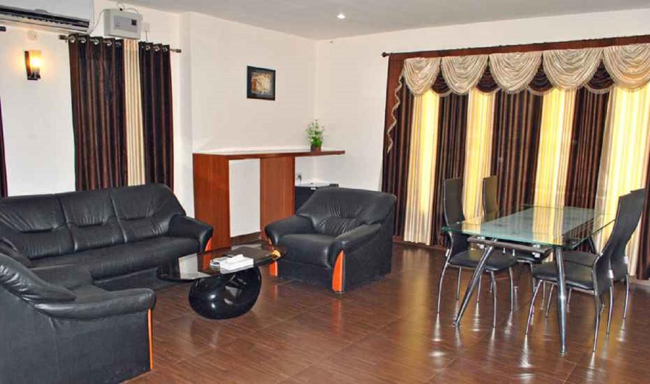 Hotel Kdm Palace Begusarai 外观 照片